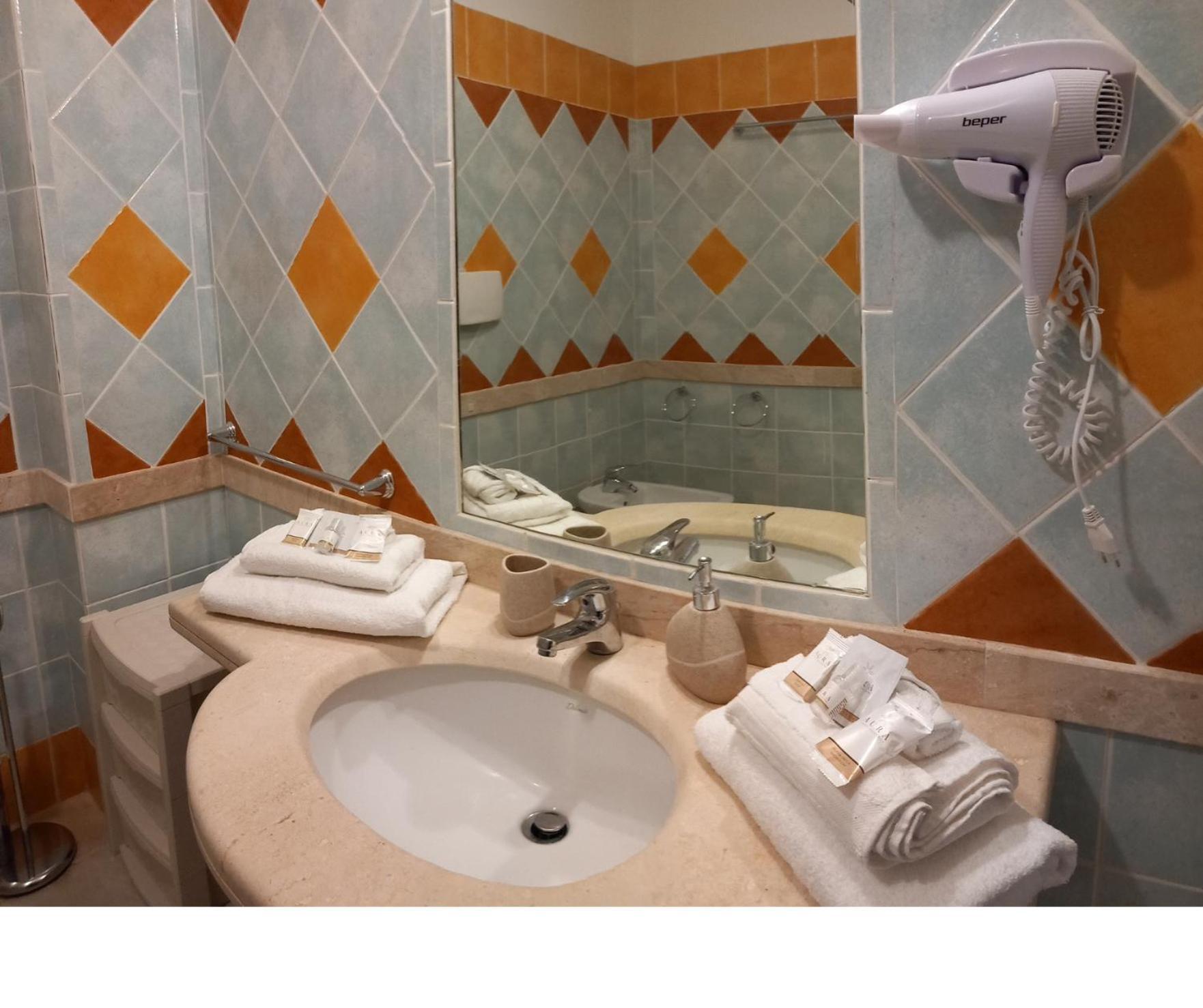 Sun Lovers Home Is Molas Pula Ngoại thất bức ảnh